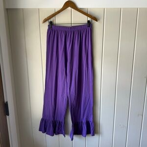 Ruffle Girl Purple Elastic Waist Pants w/ Ruffle Bottom, Size Medium